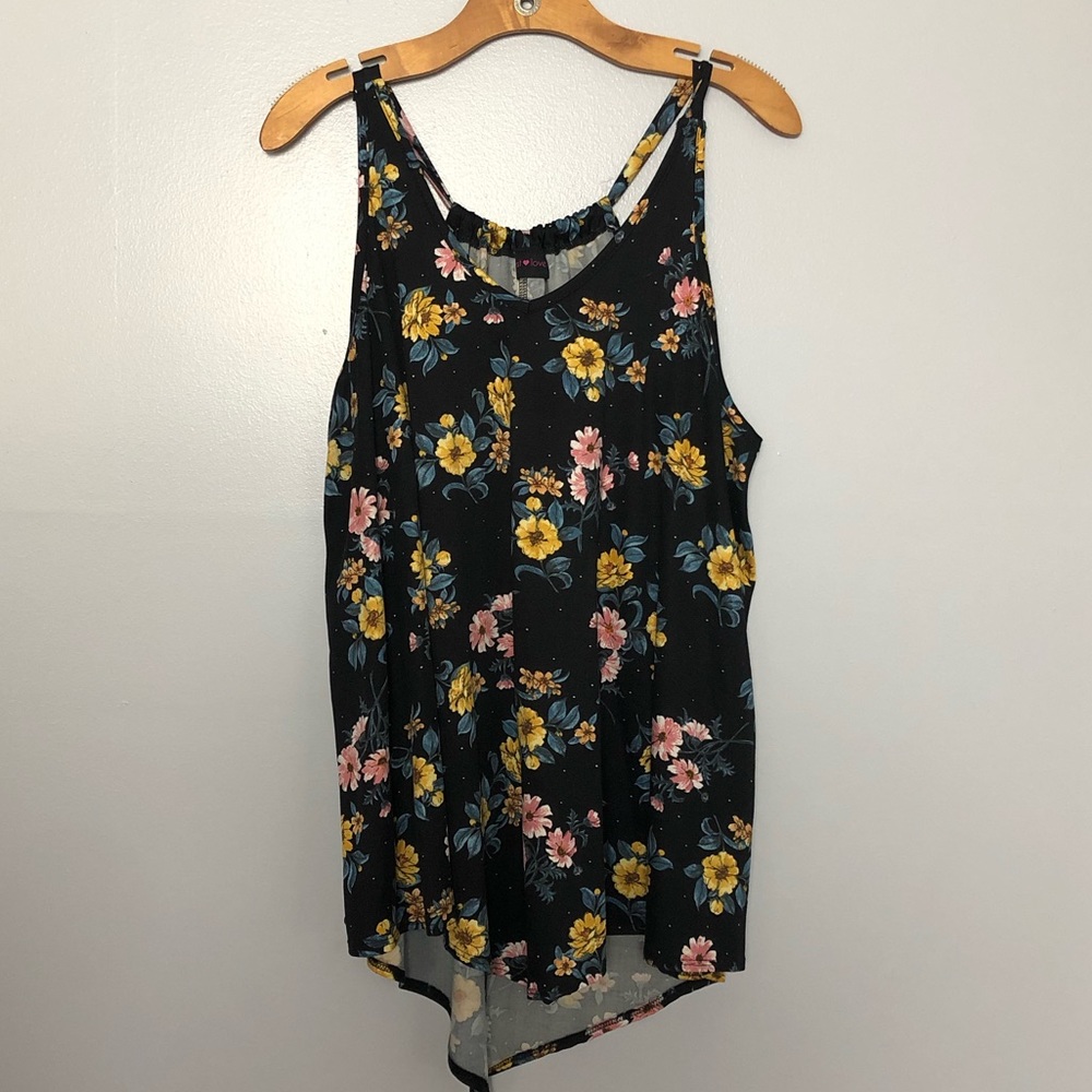 Floral flowy tank top